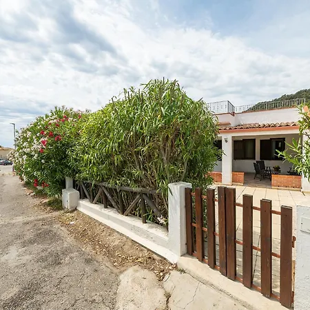 Holiday home Giorgia, Graziosa A Due Passi Dal Mare Costa Rei